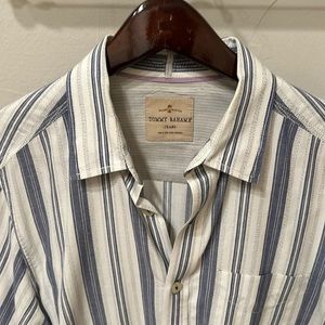 Tommy Bahama Men’s Dress shirt